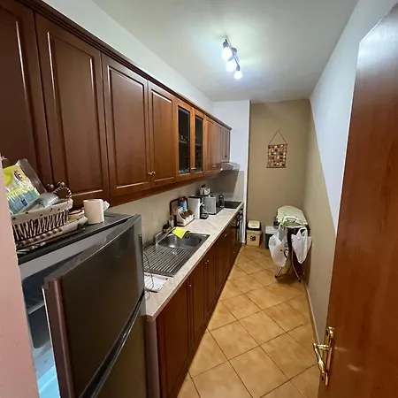 Stylish & Spacious Near The